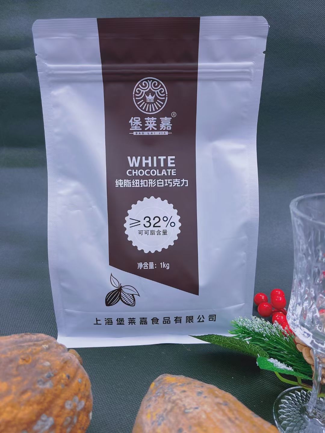 ​纯脂白巧克力纽扣形(图4)